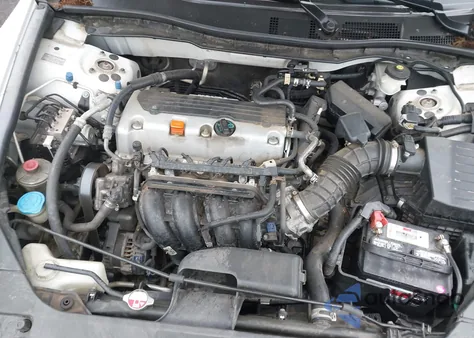 2010 Honda Accord 2.4 Lx из США, поврежденный, VIN 1HGCP2F37AA077256